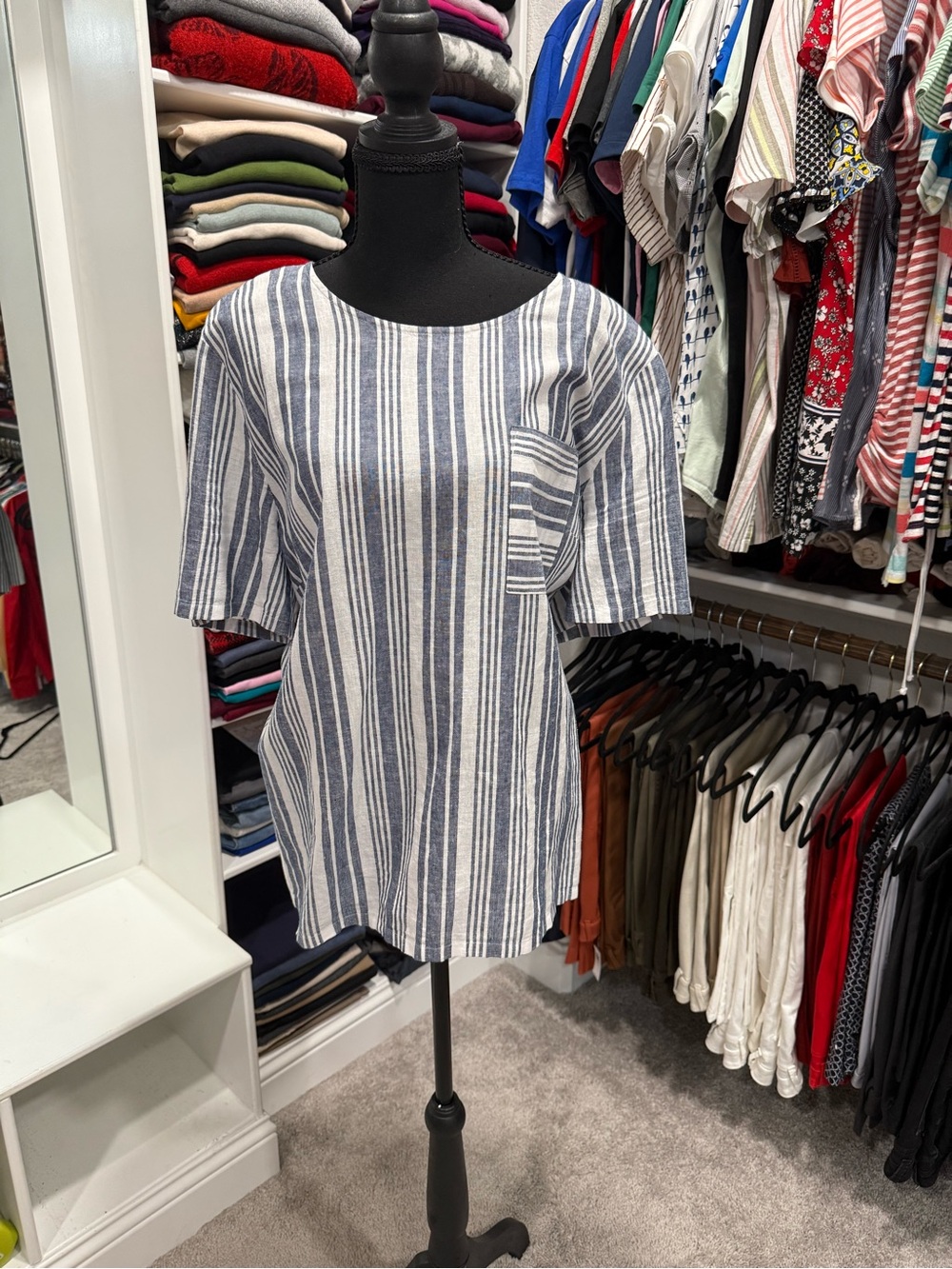 Liz Claiborne Blue and White Vertical Stripe Short-Sleeve Shirt